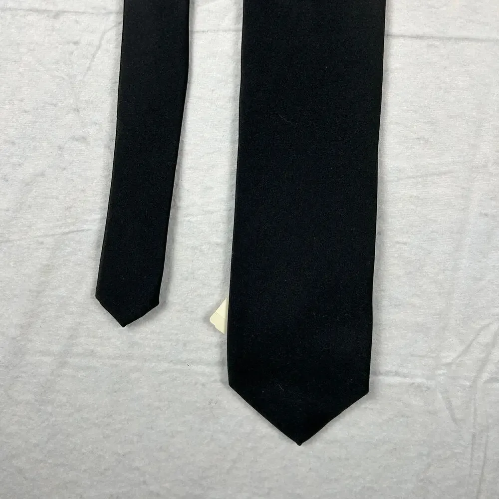 Van Heusen Solid Black Satin Tie NWT V10759001, Necktie for Men, 4 Inch Wide